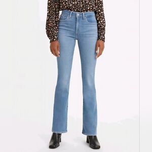 Womens Levis 725 High Rise Bootcut Light Blue Stretch Denim Jeans Size 25X30